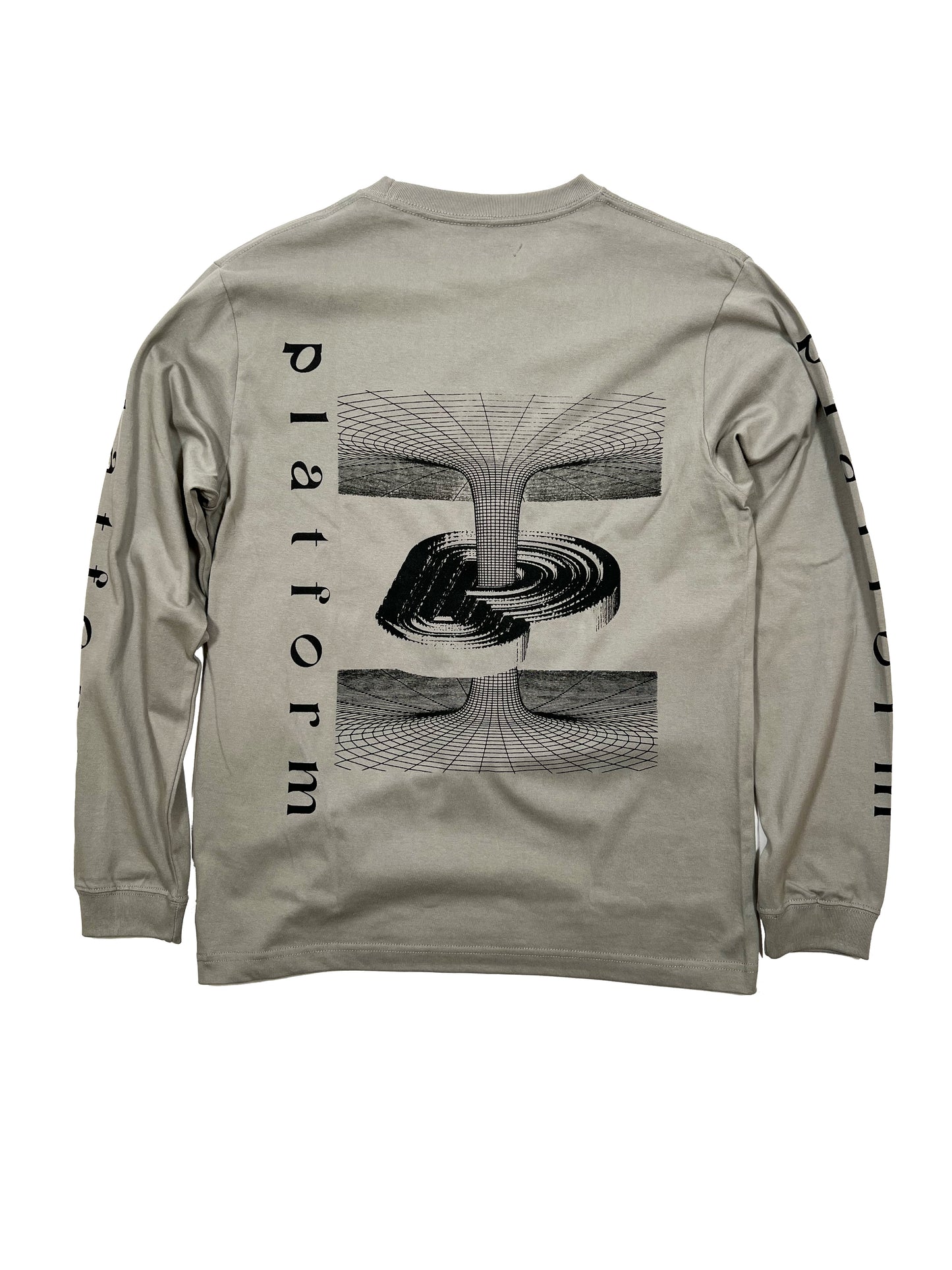 platform "P-hole" Long Sleeve T